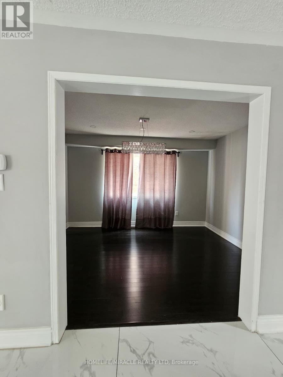 20 Summer Mist Court, Brampton, ON, L6R 2Z1 - 12