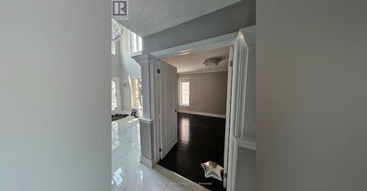 20 Summer Mist Court, Brampton, ON, L6R 2Z1 - 5
