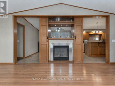 1161 4th Concession Road W - 5