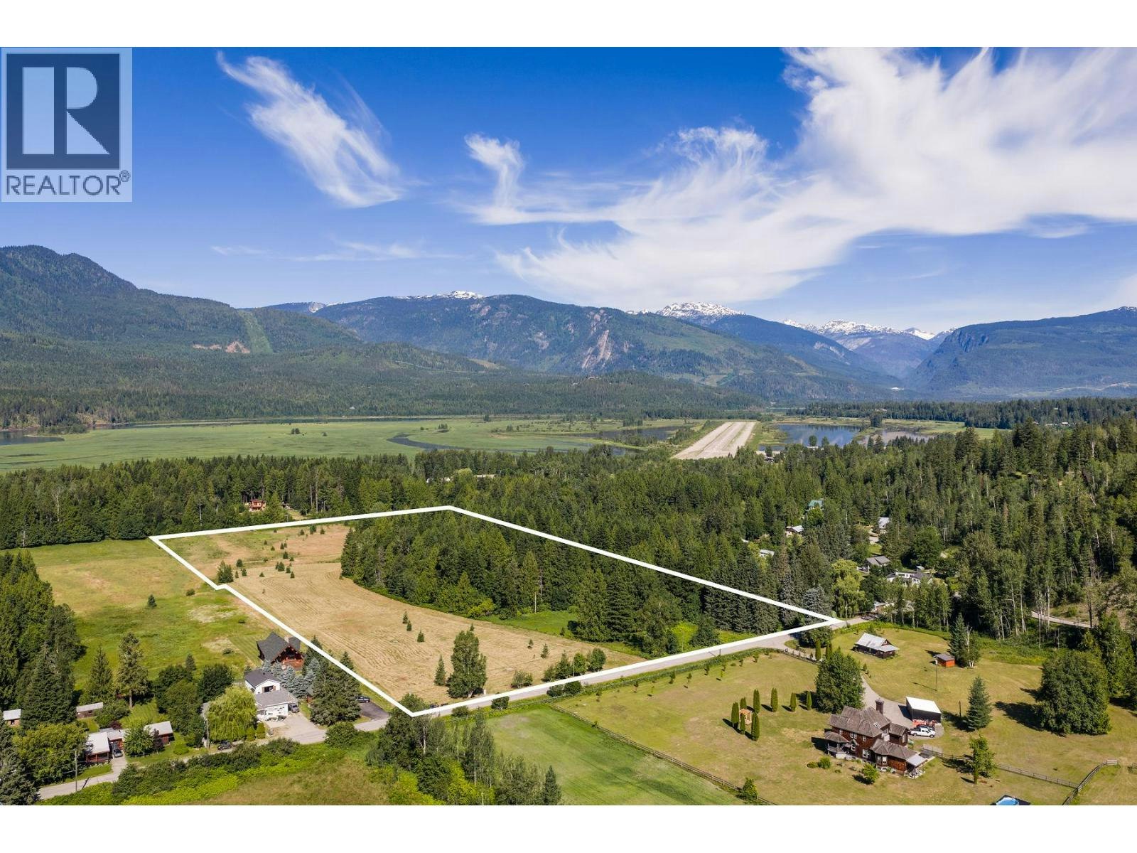 3309 Catherwood Road, Revelstoke, BC, V0E 2S1