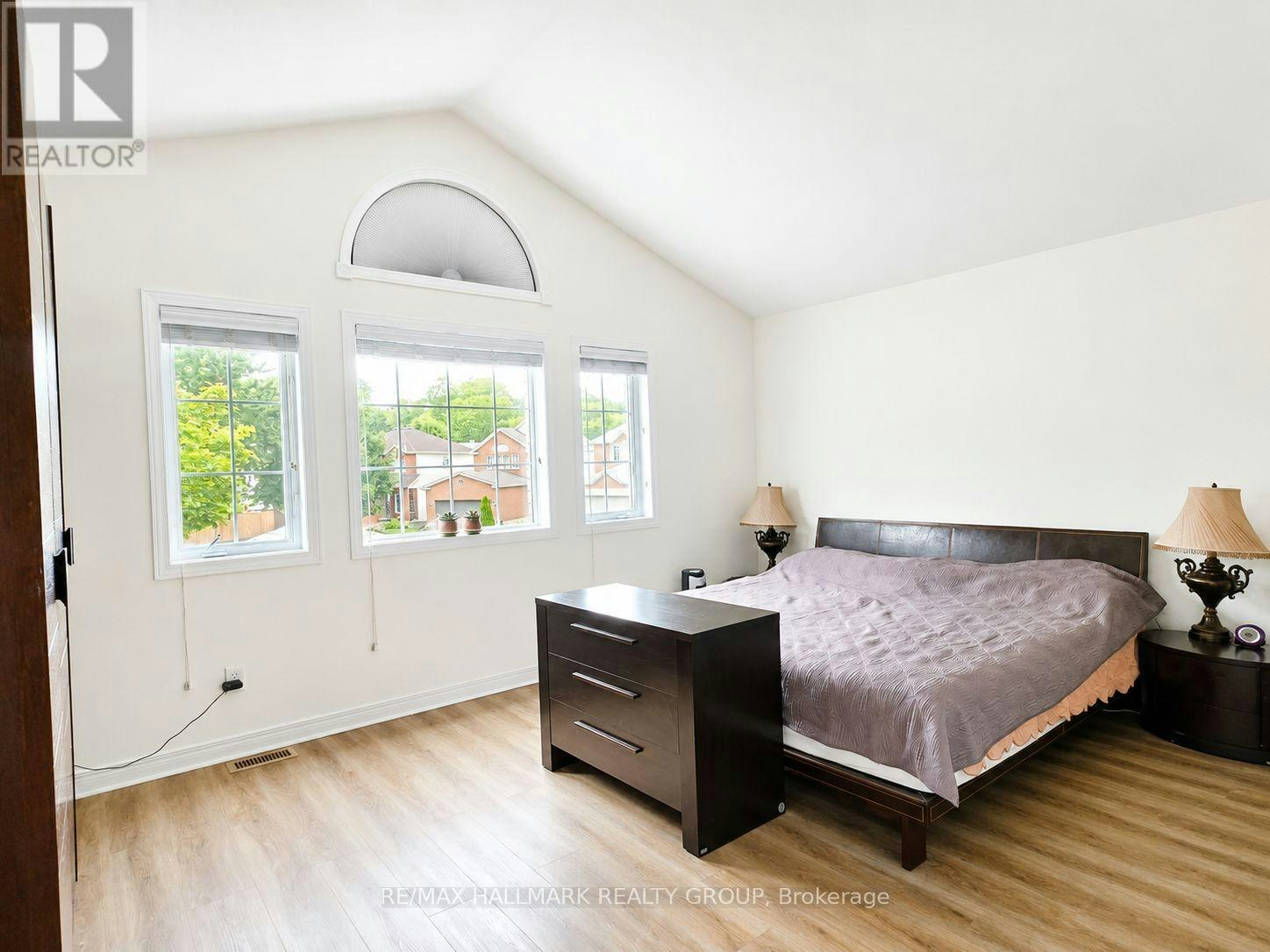 1374 Chicory Place, Ottawa, ON, K1J 1E7 - 16