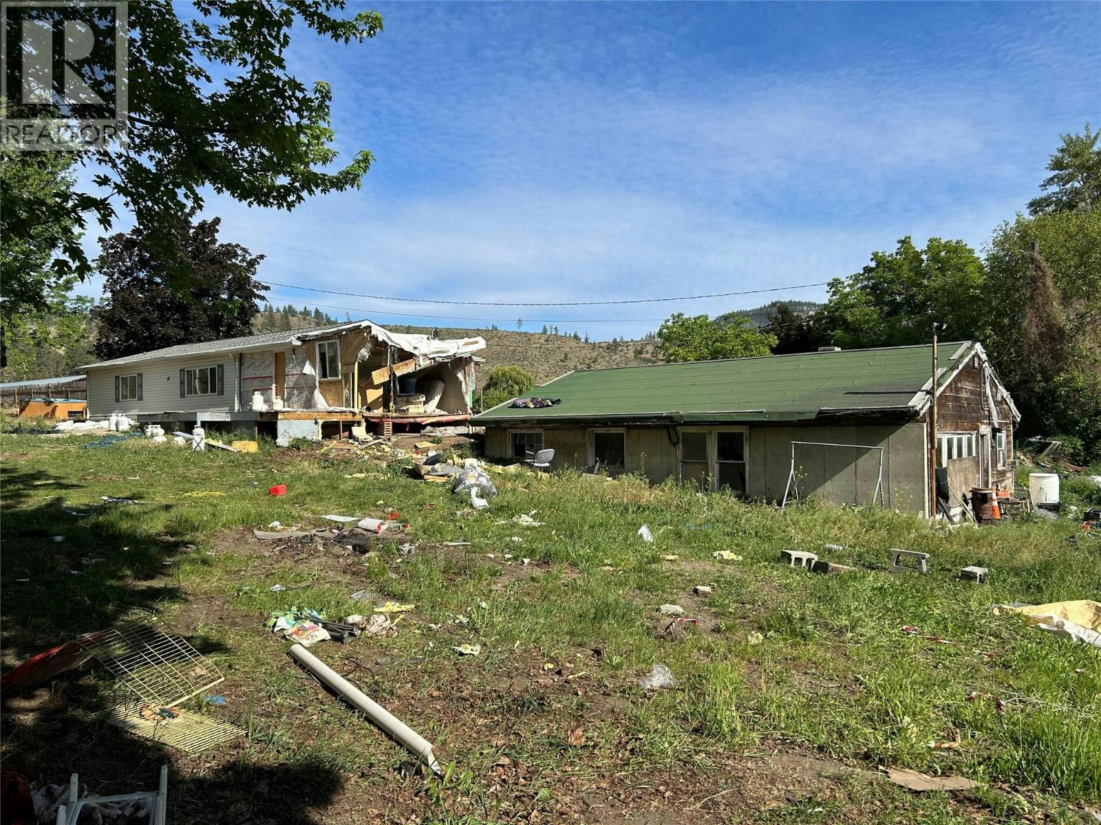 7561 97 Highway, Oliver, BC, V0H 1T5