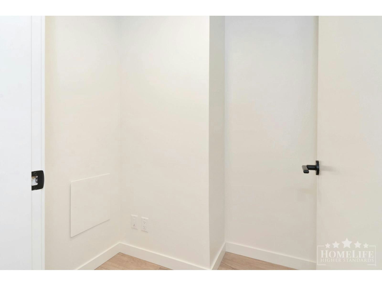 303-10448 University Drive, Surrey, BC, V3T 0S7 - 13