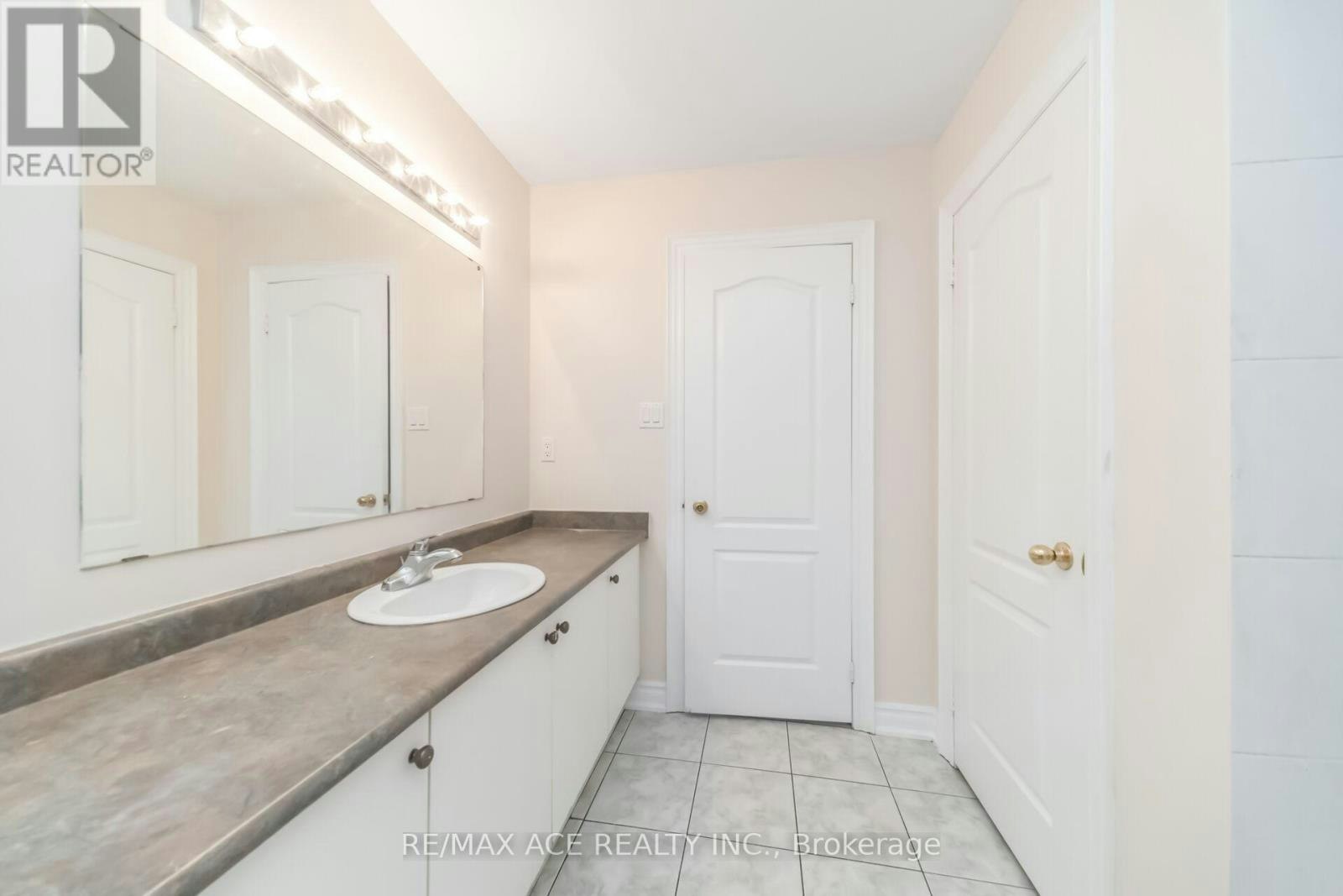 MAIN-86 Treasure Drive, Brampton, ON, L7A 3L7 - 28