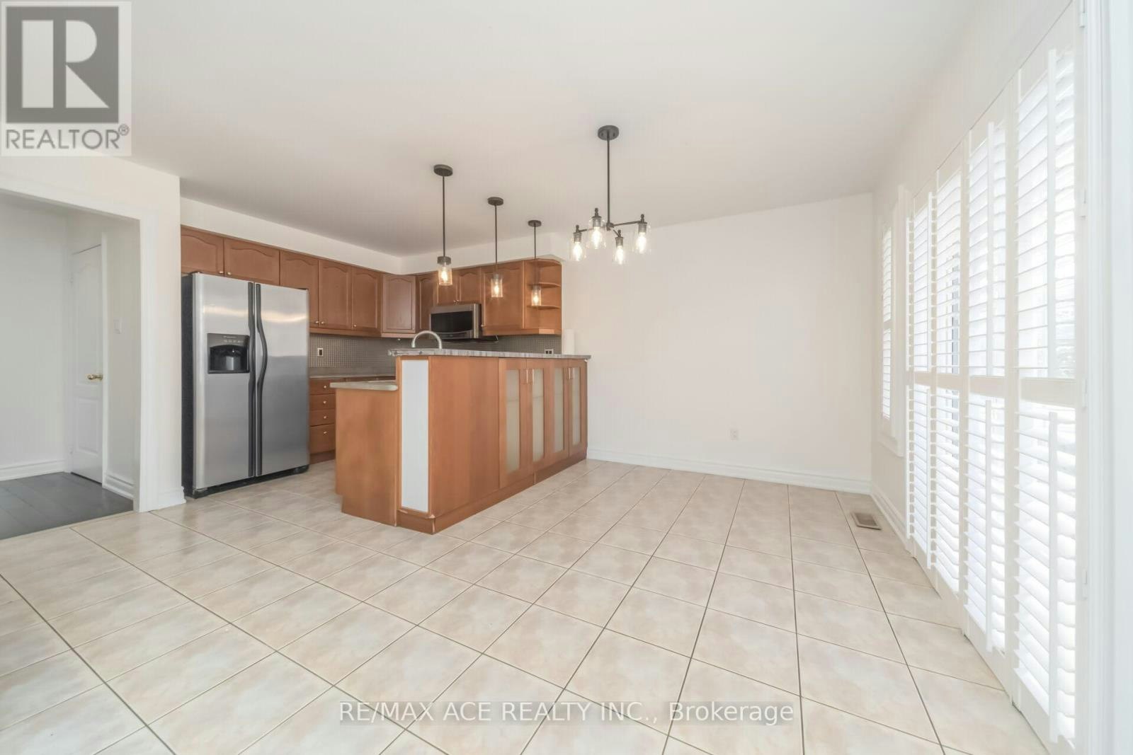 MAIN-86 Treasure Drive, Brampton, ON, L7A 3L7 - 12