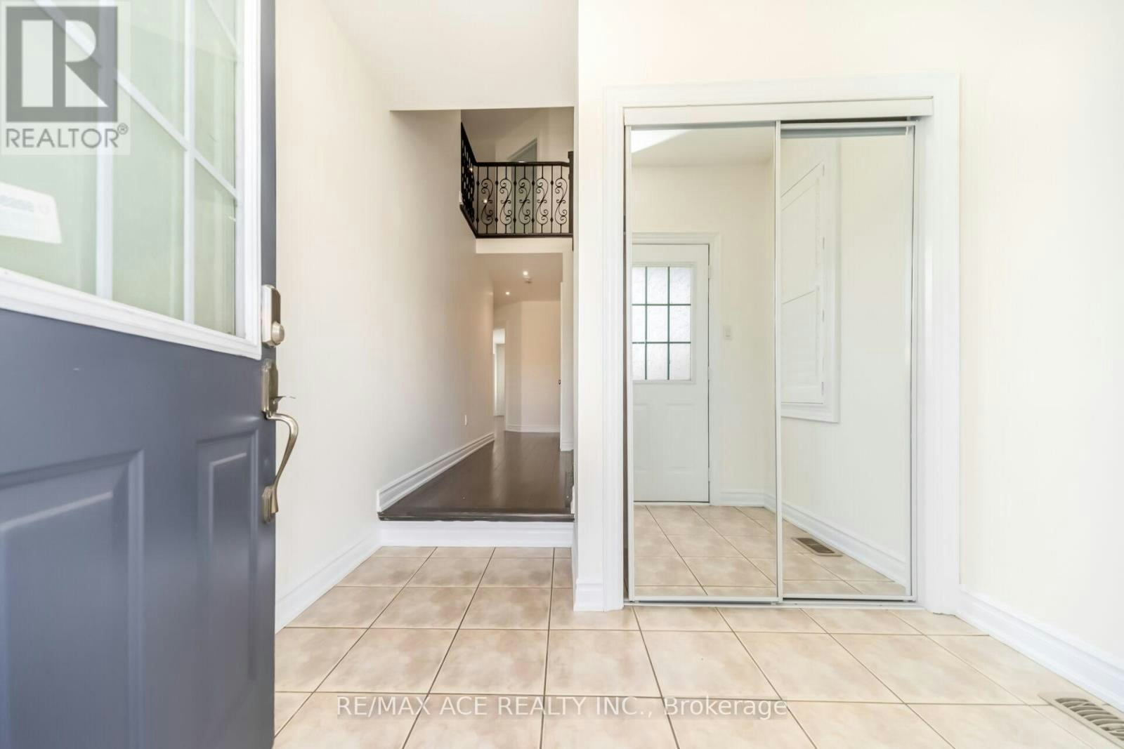 MAIN-86 Treasure Drive, Brampton, ON, L7A 3L7 - 5