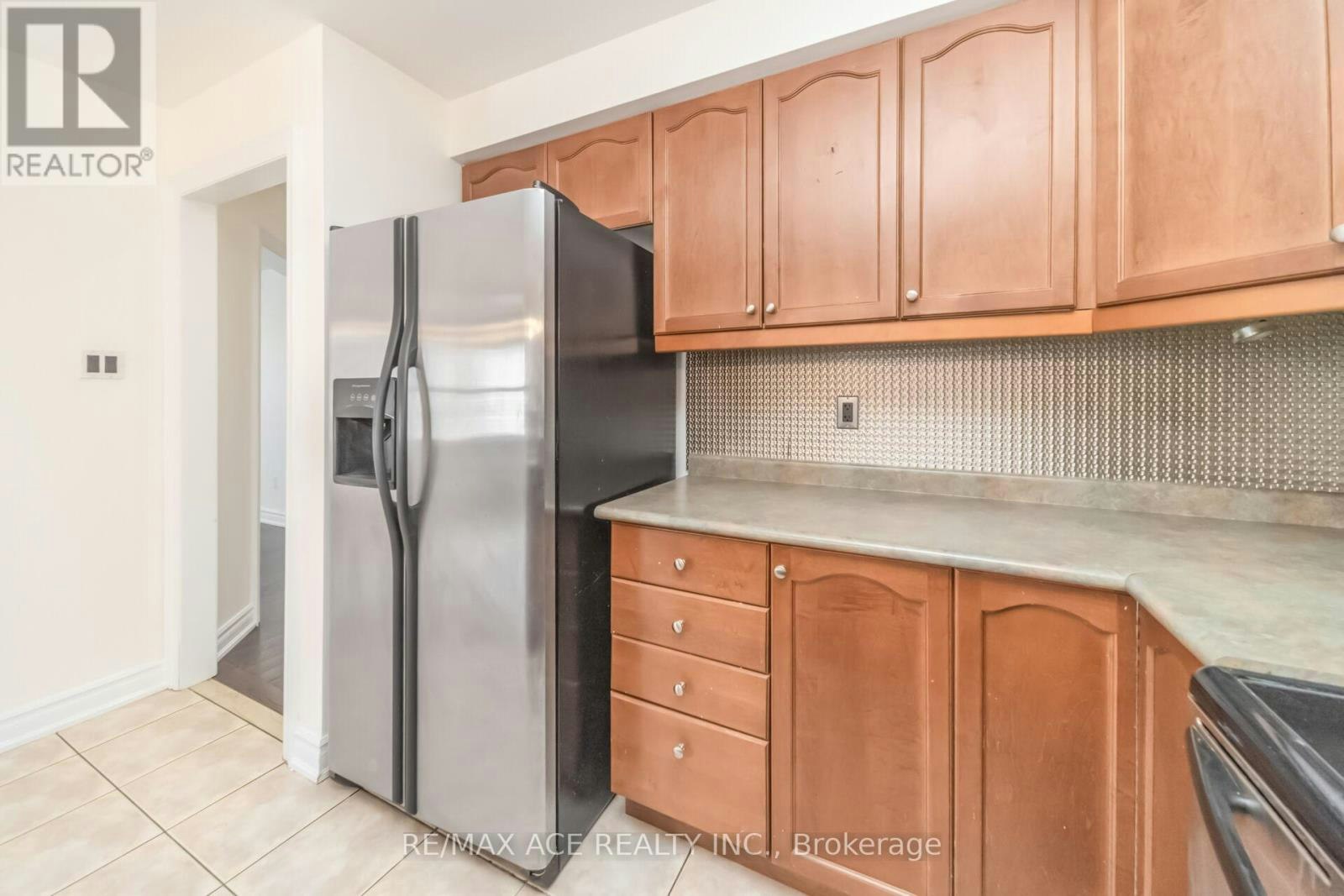 MAIN-86 Treasure Drive, Brampton, ON, L7A 3L7 - 17