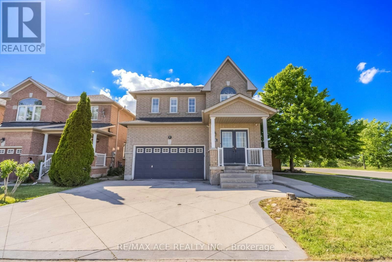 MAIN-86 Treasure Drive, Brampton, ON, L7A 3L7