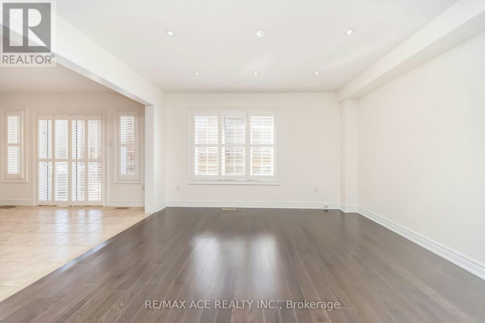 MAIN-86 Treasure Drive, Brampton, ON, L7A 3L7 - 10
