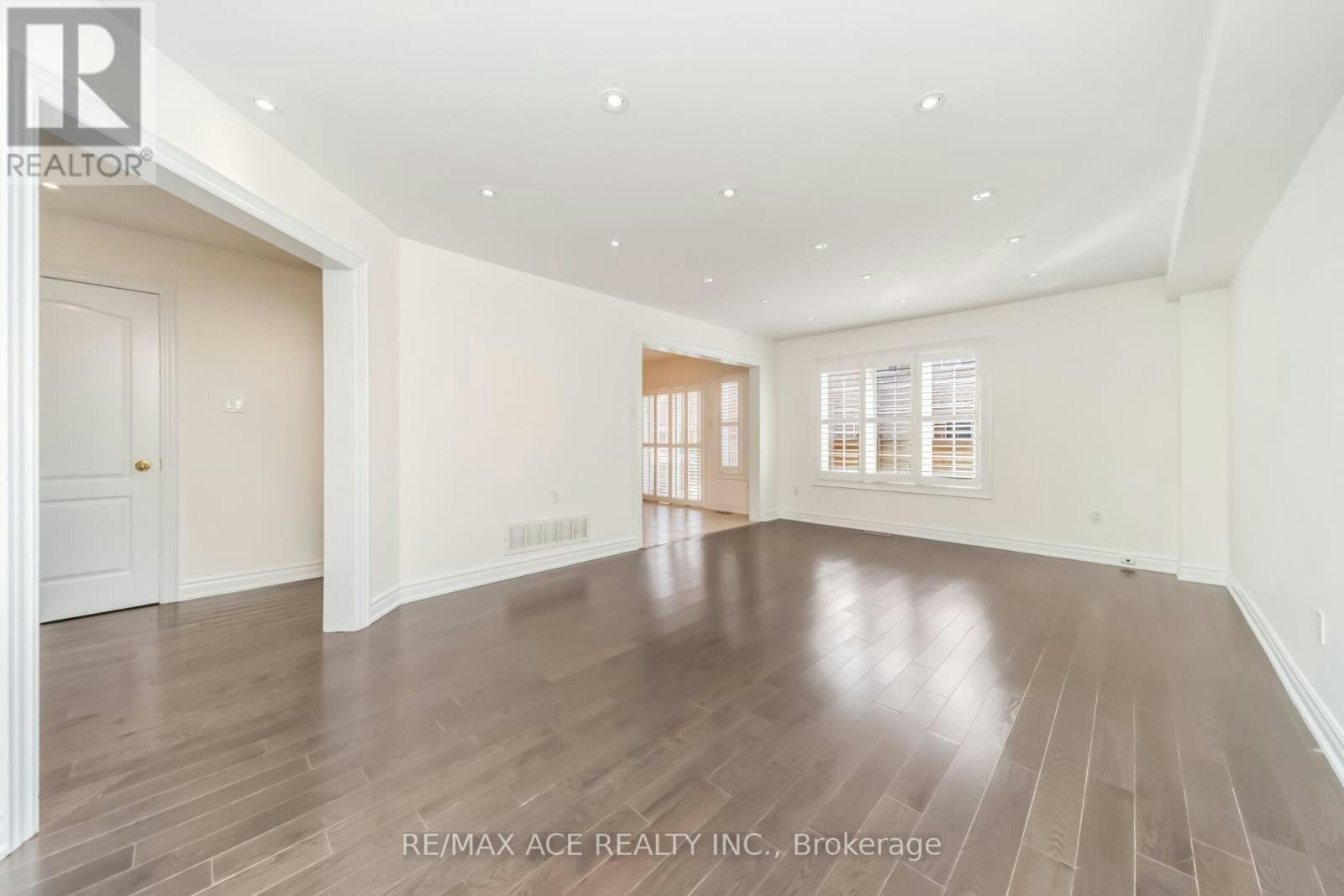 MAIN-86 Treasure Drive, Brampton, ON, L7A 3L7 - 9