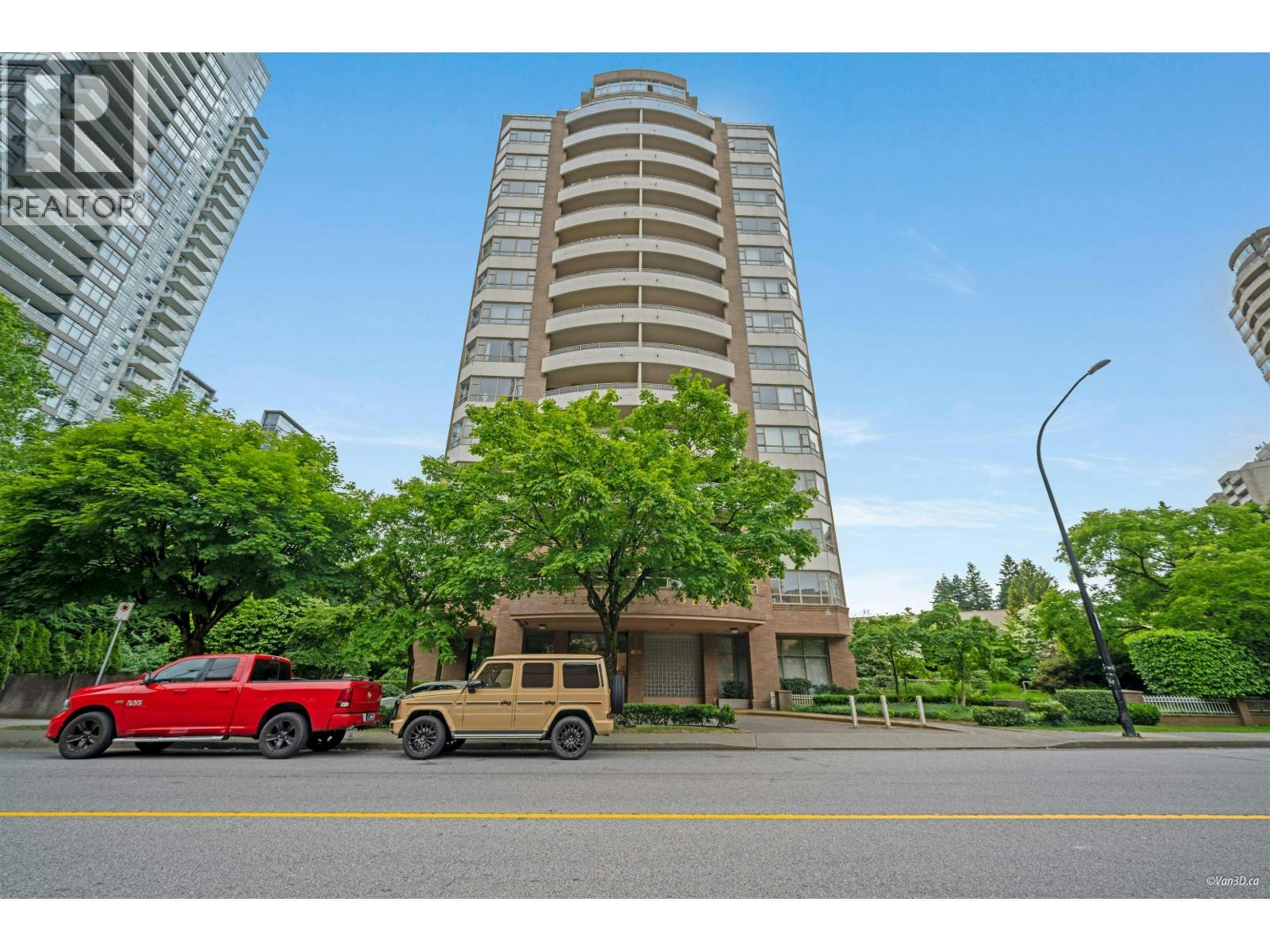 703-4830 Bennet Street, Burnaby, BC, V5H 4P6