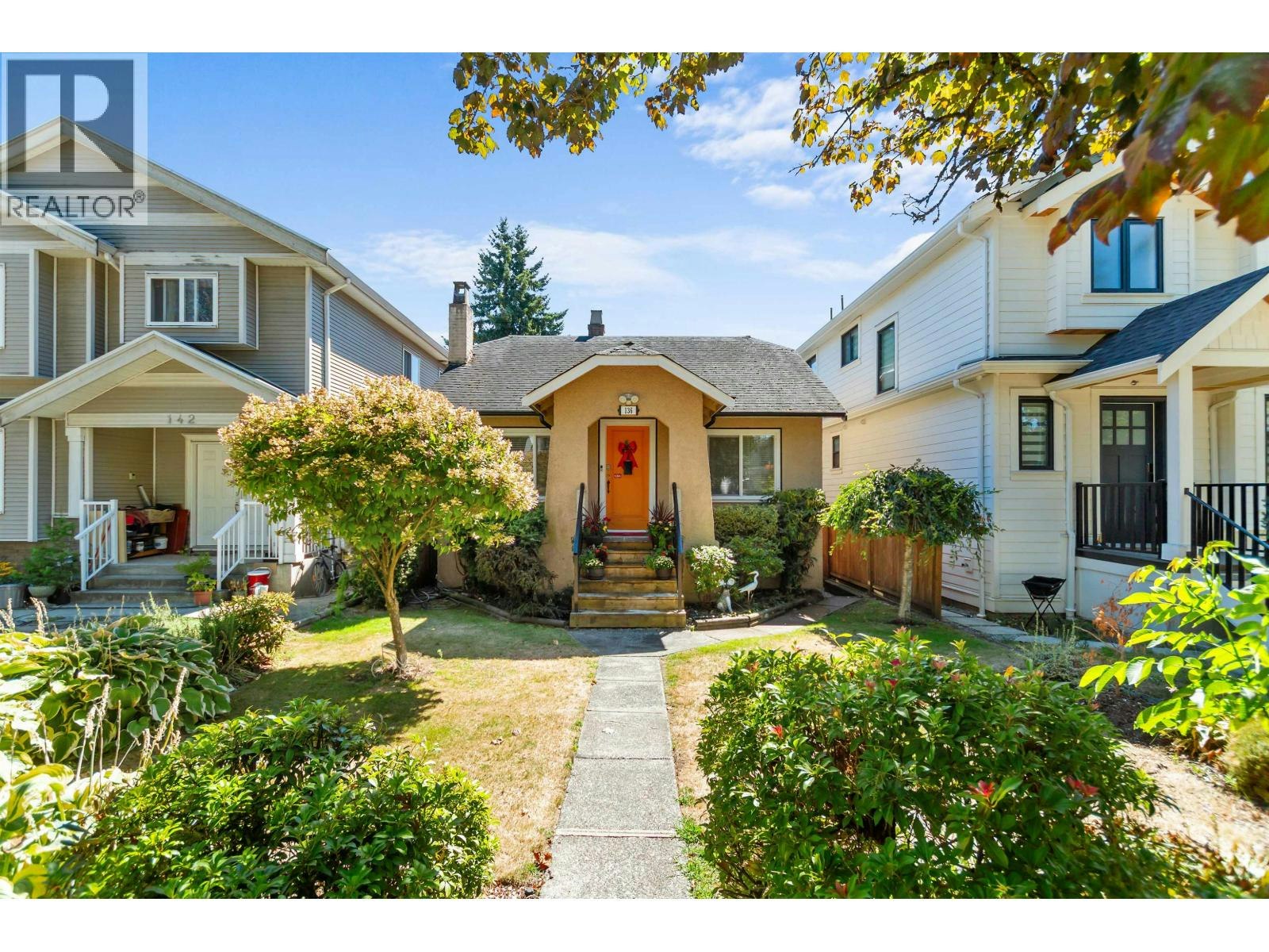 136 E 45th Avenue, Vancouver, BC, V5W 1W9