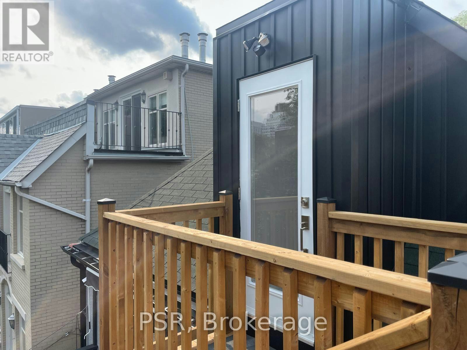 3RD FL-25 Coulson Avenue, Toronto, ON, M4V 1Y3 - 7