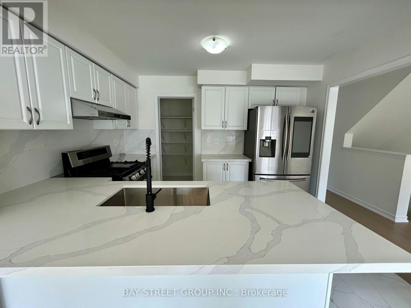 2464 Fall Harvest Crescent, Pickering, ON, L1X 0G1 - 9