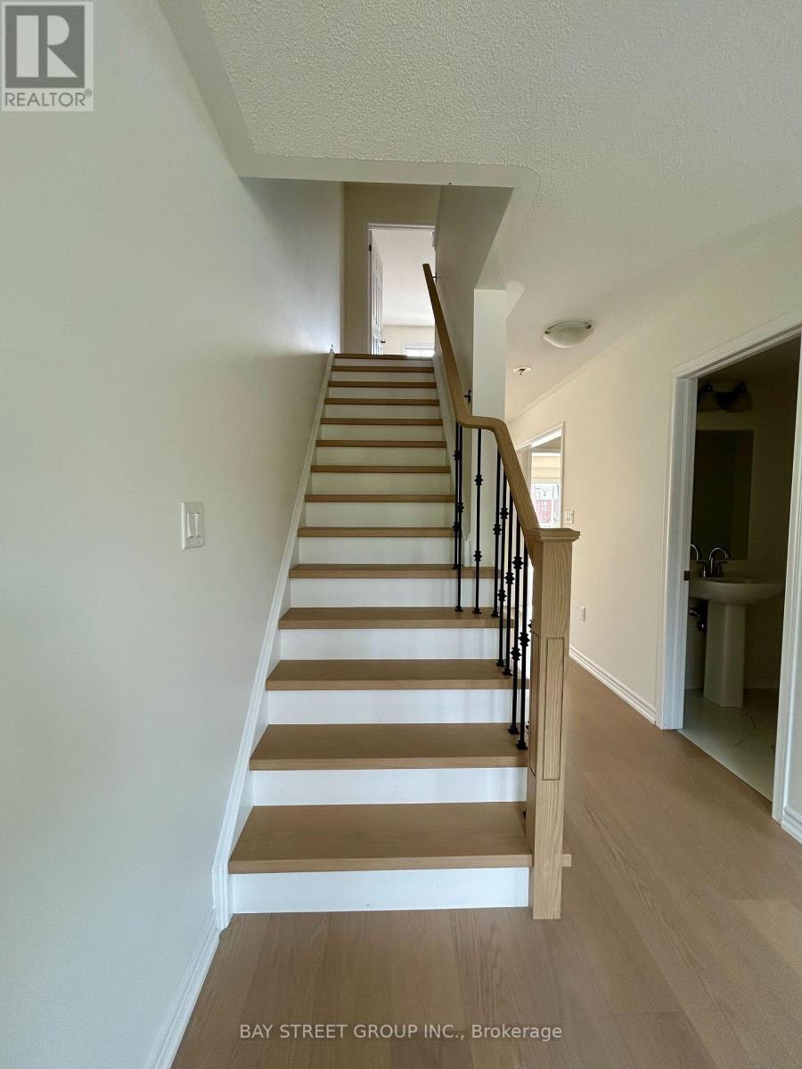 2464 Fall Harvest Crescent, Pickering, ON, L1X 0G1 - 12
