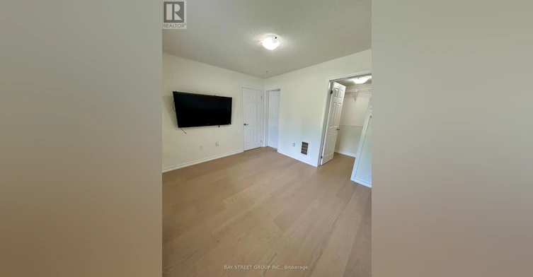 2464 Fall Harvest Crescent, Pickering, ON, L1X 0G1 - 3