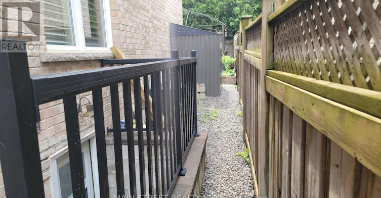 BASEMENT-10 Usherwood Street, Aurora, ON, L4G 7W6 - 16