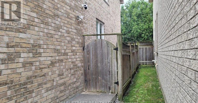 BASEMENT-10 Usherwood Street, Aurora, ON, L4G 7W6 - 14