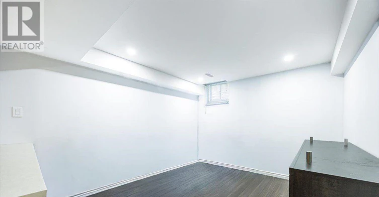 BASEMENT-10 Usherwood Street, Aurora, ON, L4G 7W6 - 7