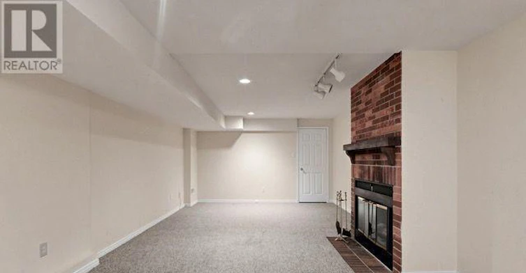 601 Roehampton Avenue, Toronto, ON, M4P 1S7 - 18