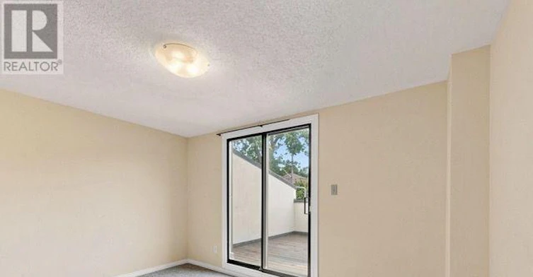 601 Roehampton Avenue, Toronto, ON, M4P 1S7 - 14