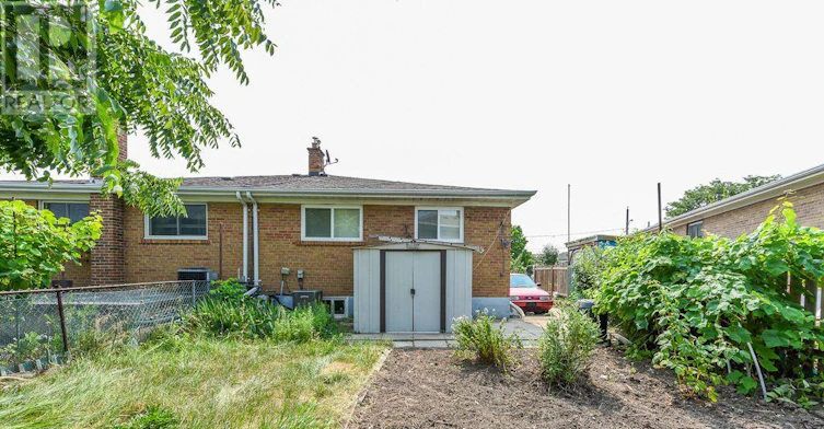 22 Rubydale Gardens, Toronto, ON, M9L 1B9 - 20