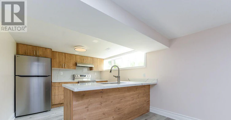 22 Rubydale Gardens, Toronto, ON, M9L 1B9 - 5