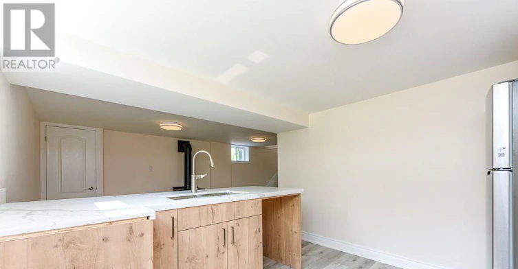 22 Rubydale Gardens, Toronto, ON, M9L 1B9 - 7