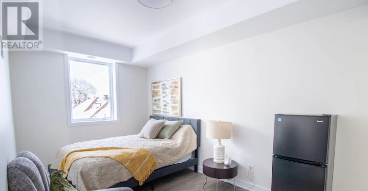 001-994 Bronson Avenue, Ottawa, ON, K1S 4H1 - 2