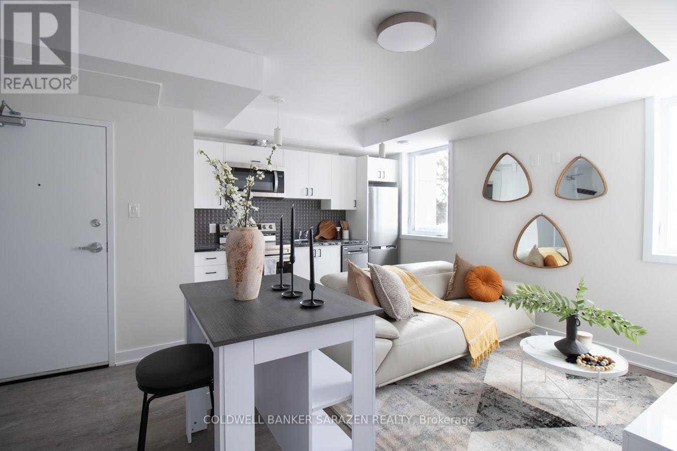 101-994 Bronson Avenue, Ottawa, ON, K1S 4H1