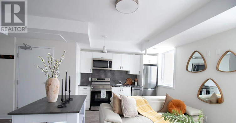 101-994 Bronson Avenue, Ottawa, ON, K1S 4H1 - 7