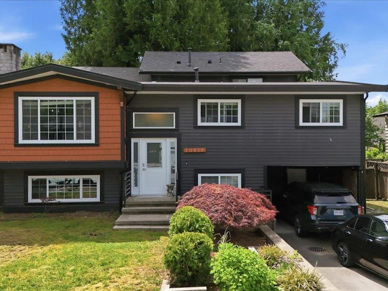 20838 117th Avenue, Maple Ridge BC V2X 7S8