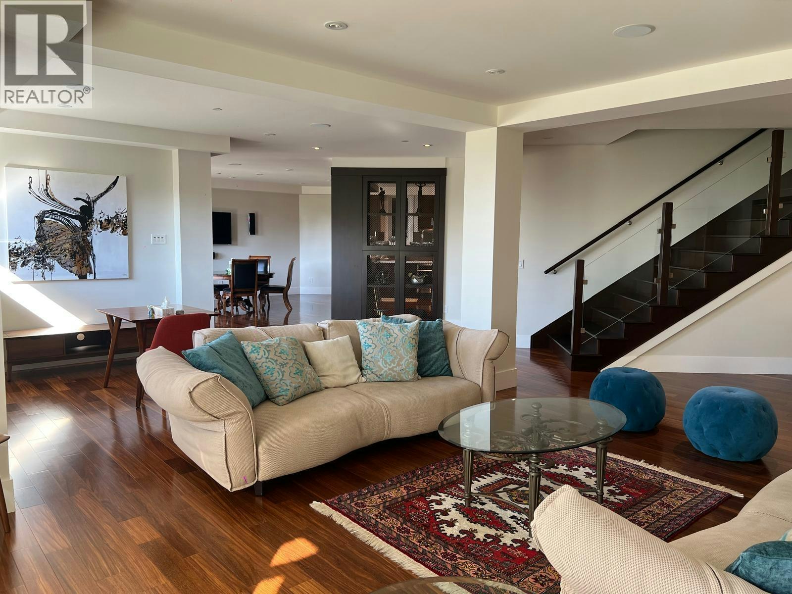 1355 Whitby Road, West Vancouver, BC, V7S 2N4