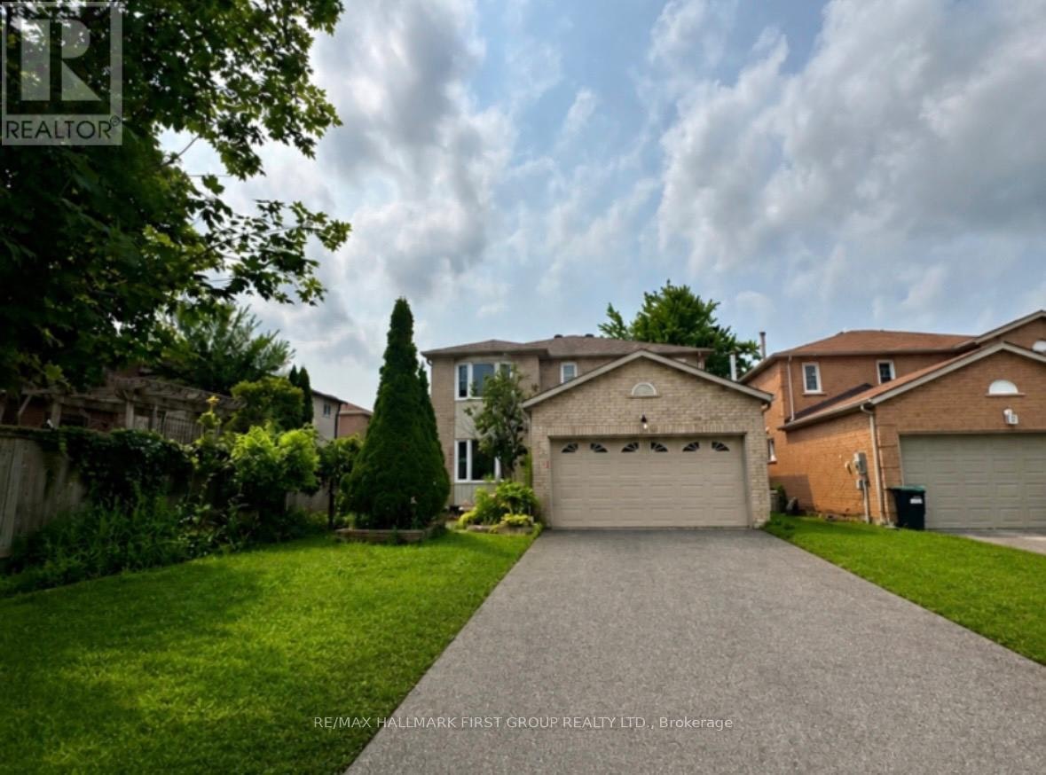 6 Carruthers Crescent, Barrie, ON, L4M 6A5
