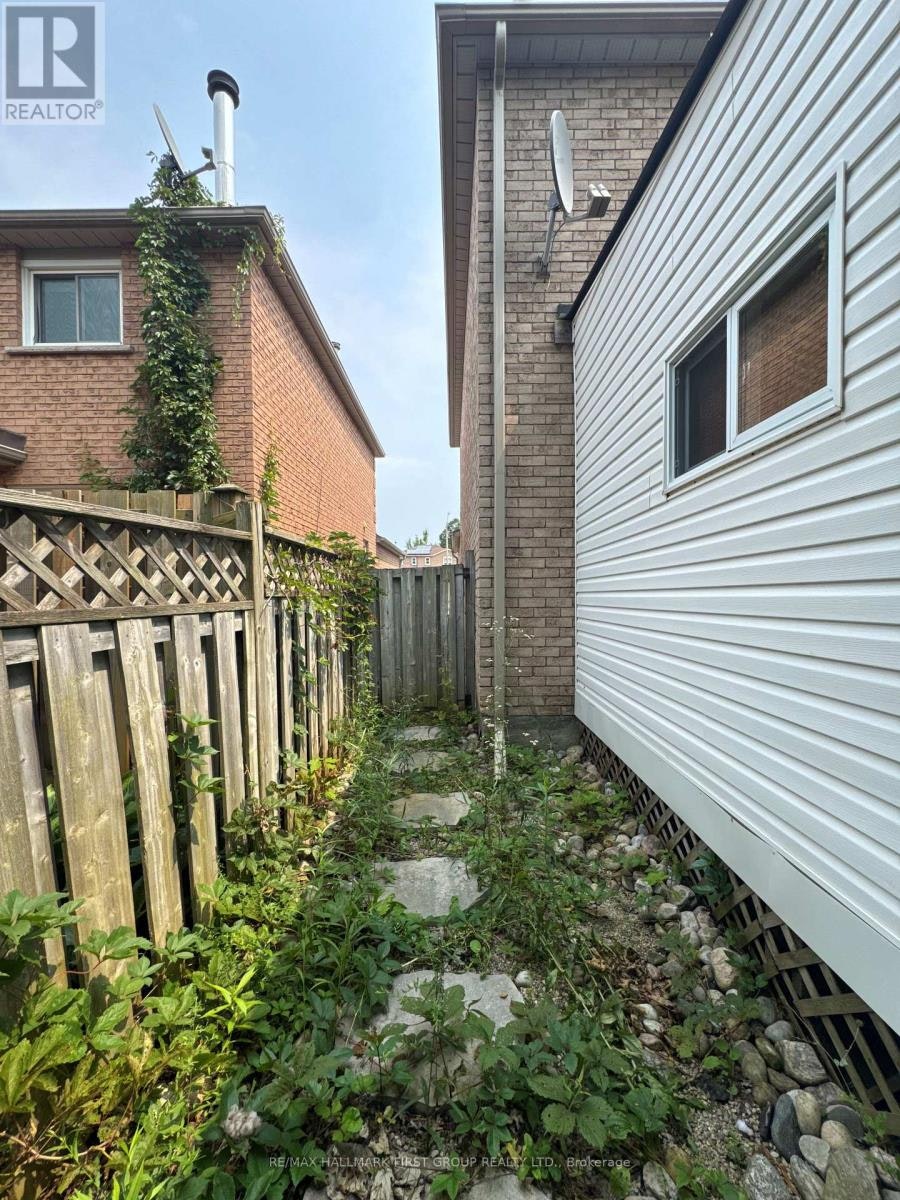 6 Carruthers Crescent, Barrie, ON, L4M 6A5 - 29
