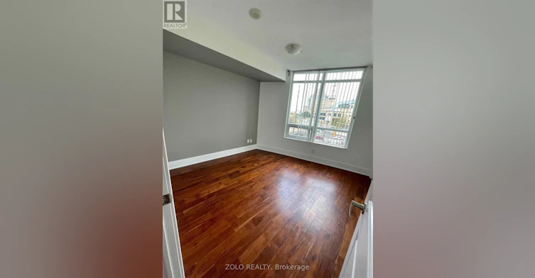 305-330 Burnhamthorpe Road W, Mississauga, ON, L5B 0E1 - 11