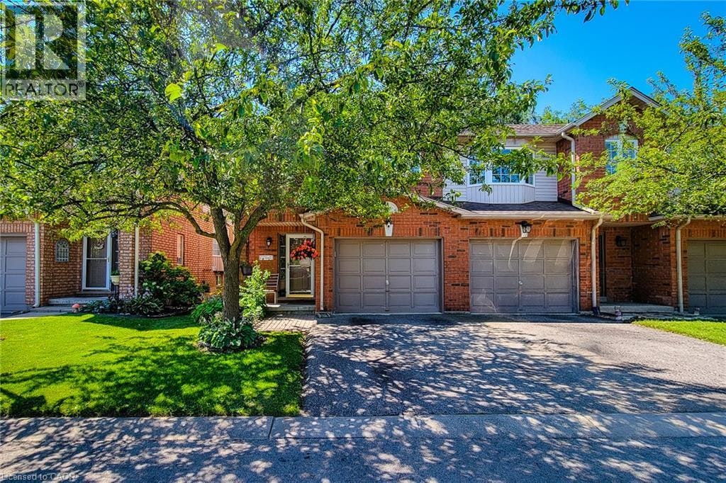 13-171 Highbury Drive, Hamilton, ON, L8J 3Y9