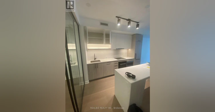 628-91 Montclair Avenue, Toronto, ON, M5P 0B1 - 16