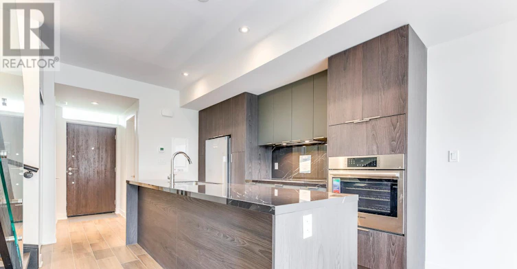 42 Sonic Way, Toronto, ON, M3C 0P3 - 14