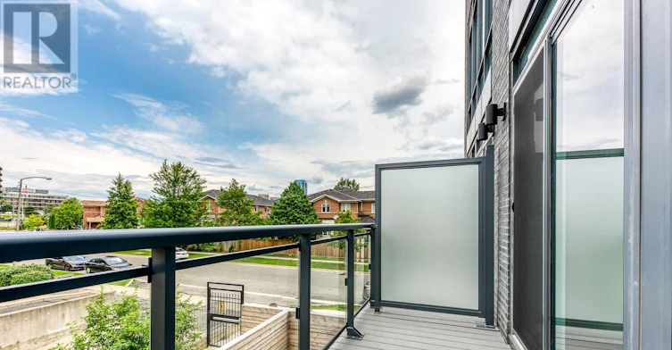 42 Sonic Way, Toronto, ON, M3C 0P3 - 28