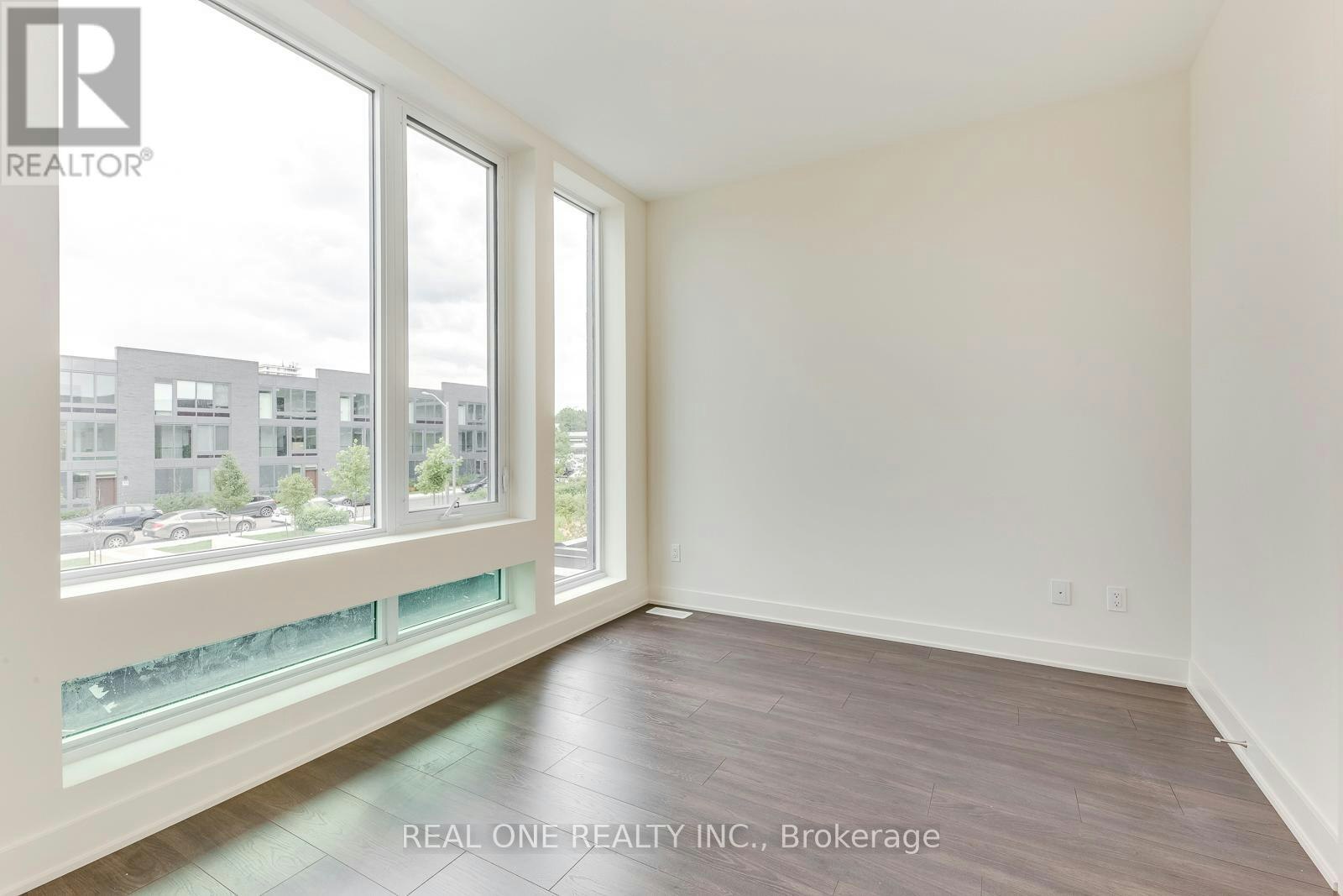 42 Sonic Way, Toronto, ON, M3C 0P3 - 23