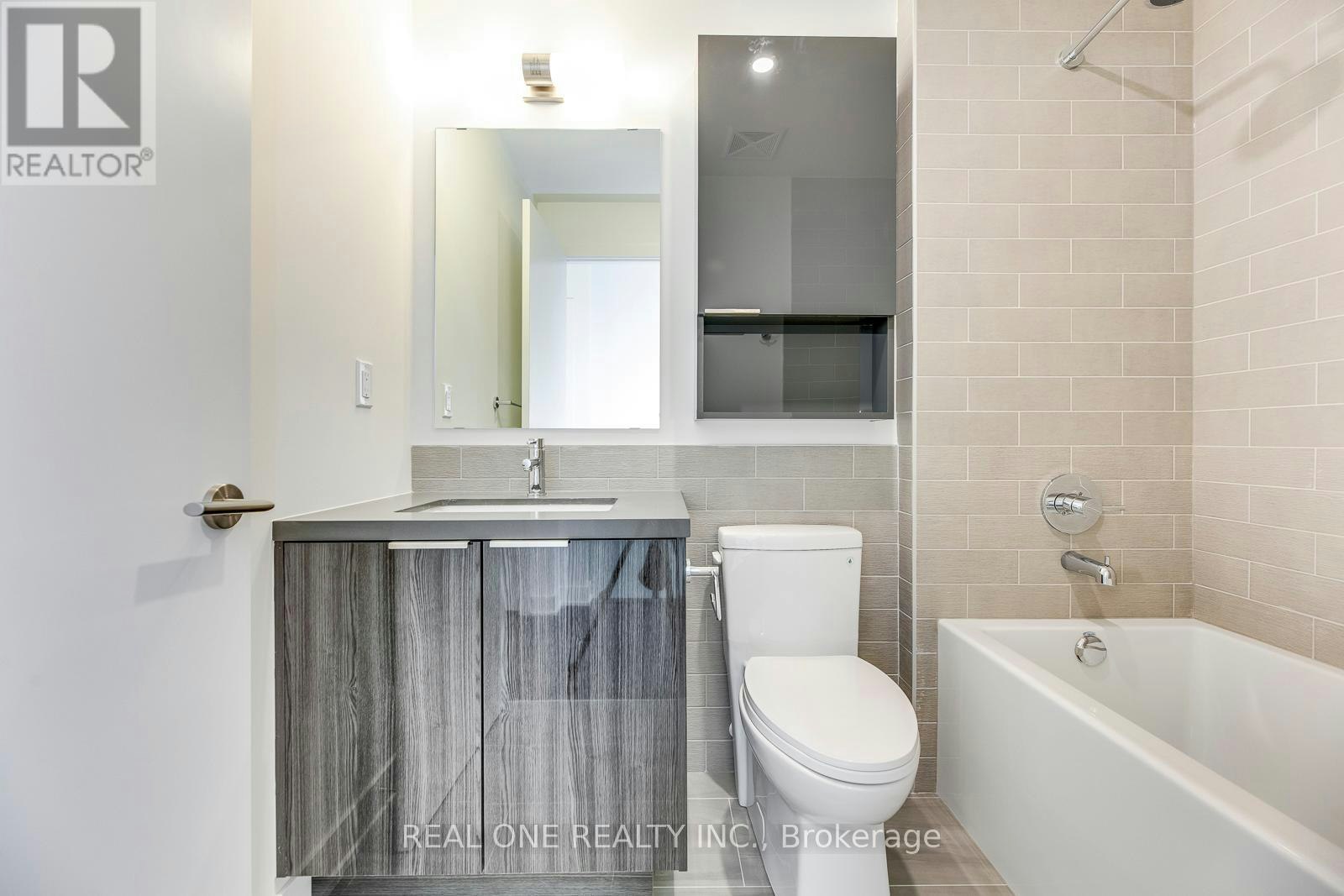 42 Sonic Way, Toronto, ON, M3C 0P3 - 29
