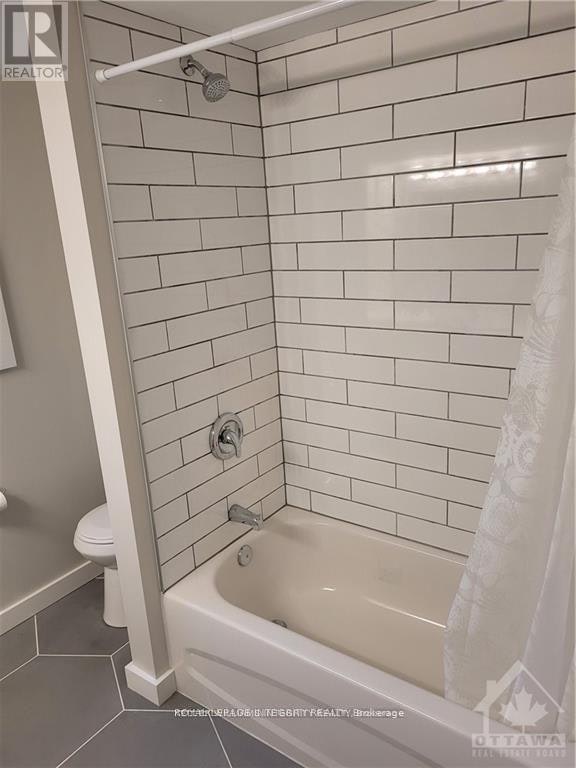 B-2748 Moncton Road, Ottawa, ON, K2B 7W1 - 5