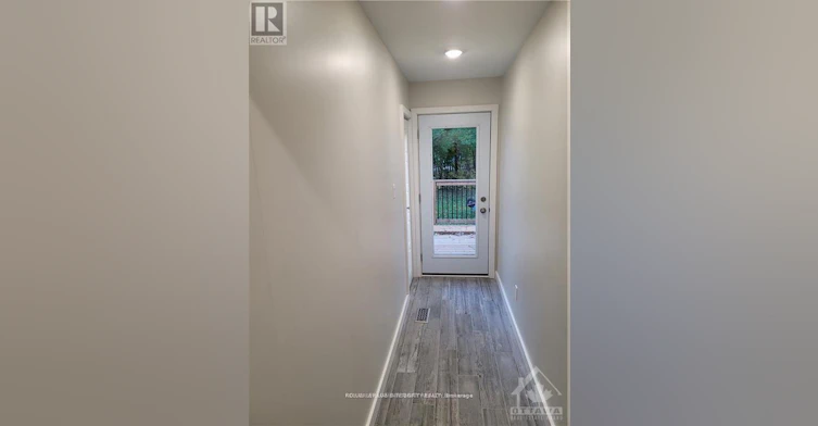 B-2748 Moncton Road, Ottawa, ON, K2B 7W1 - 2