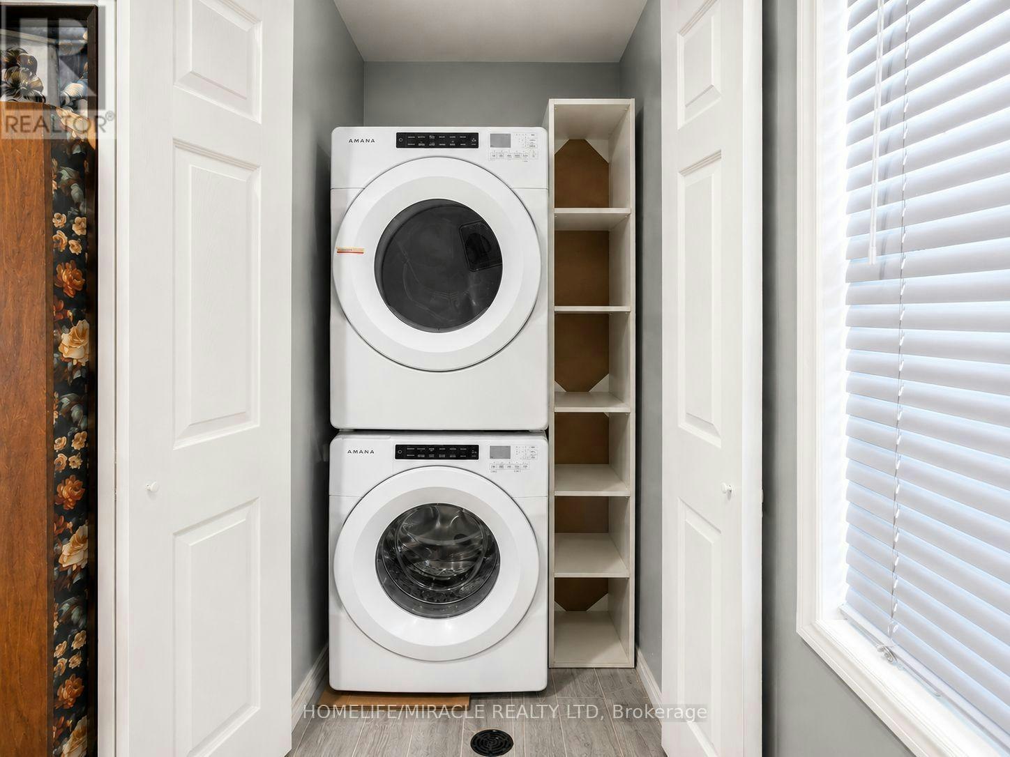 MAIN-6523 Barker Street, Niagara Falls, ON, L2G 1Y6 - 12