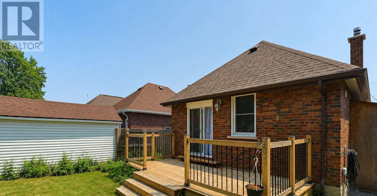 MAIN-6523 Barker Street, Niagara Falls, ON, L2G 1Y6 - 14