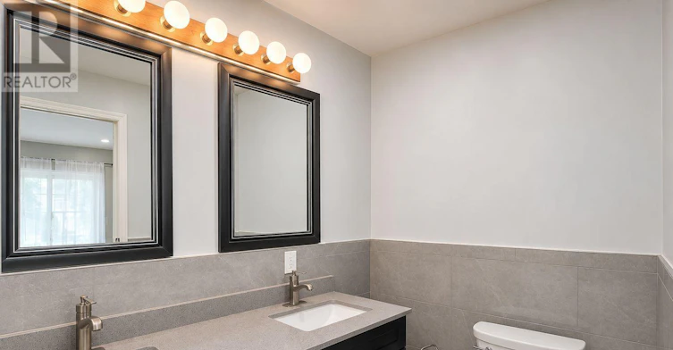 MAIN-6523 Barker Street, Niagara Falls, ON, L2G 1Y6 - 10