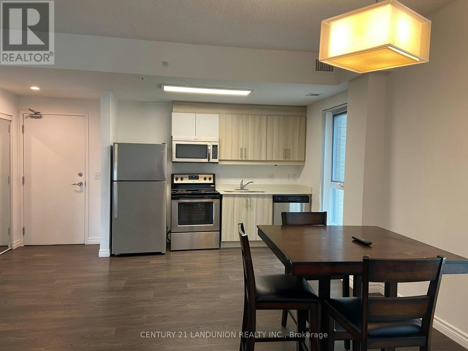 1004-158 King Street N, Waterloo, ON, N2J 2Y2 - 2