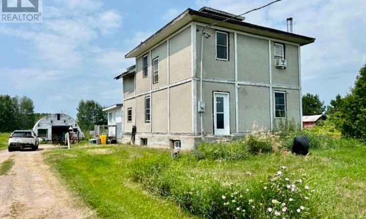 827 B Line Road