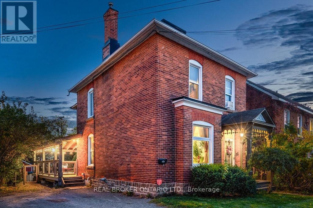 88 Moore Street, Carleton Place, ON, K7C 2R2 - 3